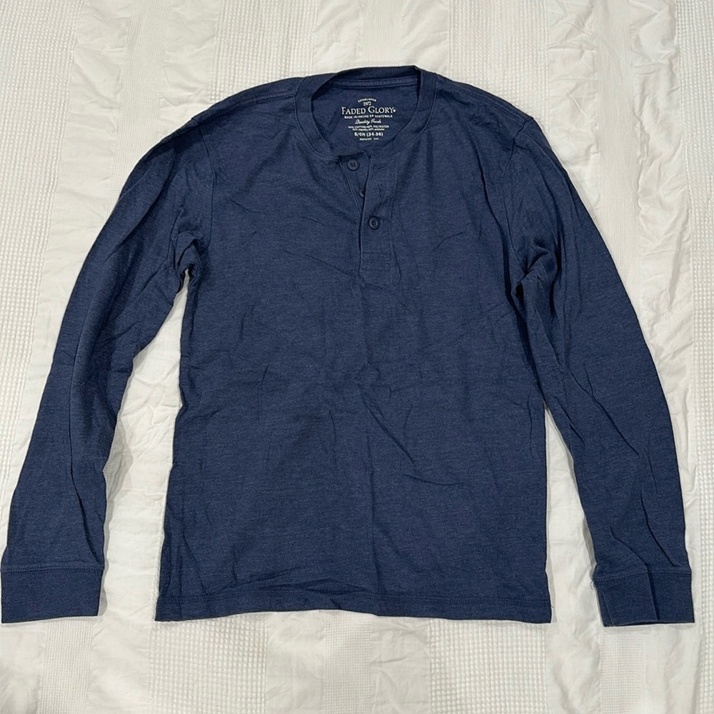 Faded Glory long sleeve tee